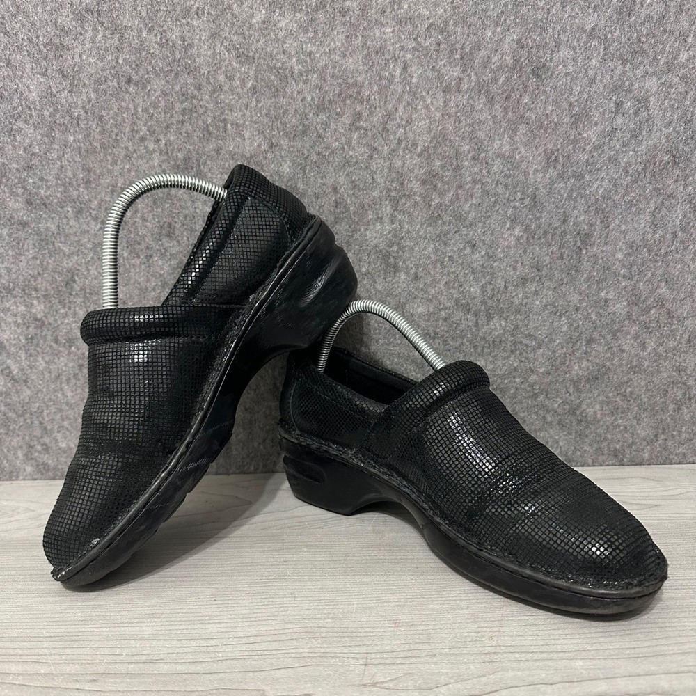 Born b.o.c. Toby Black Leather Clogs Womens Sz 9.5 Textured Slip On Shoes - Picture 6 of 10